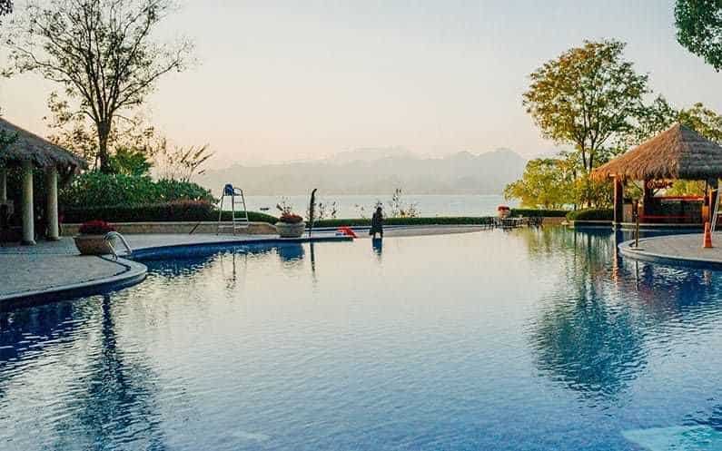 Can you sue if you slip and fall at a local pool?