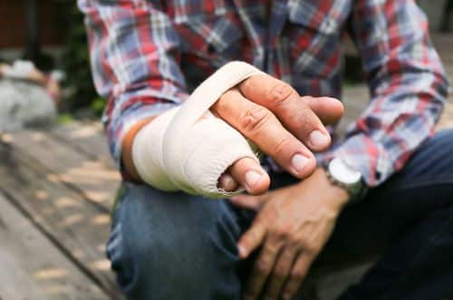 Common broken bones and fractures caused by car accidents